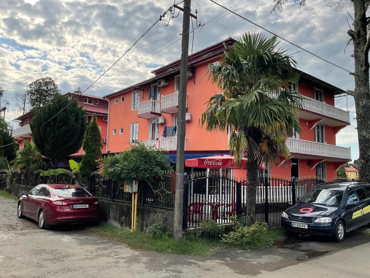 Mimino-Kongo Hotel Ureki Exteriör bild
