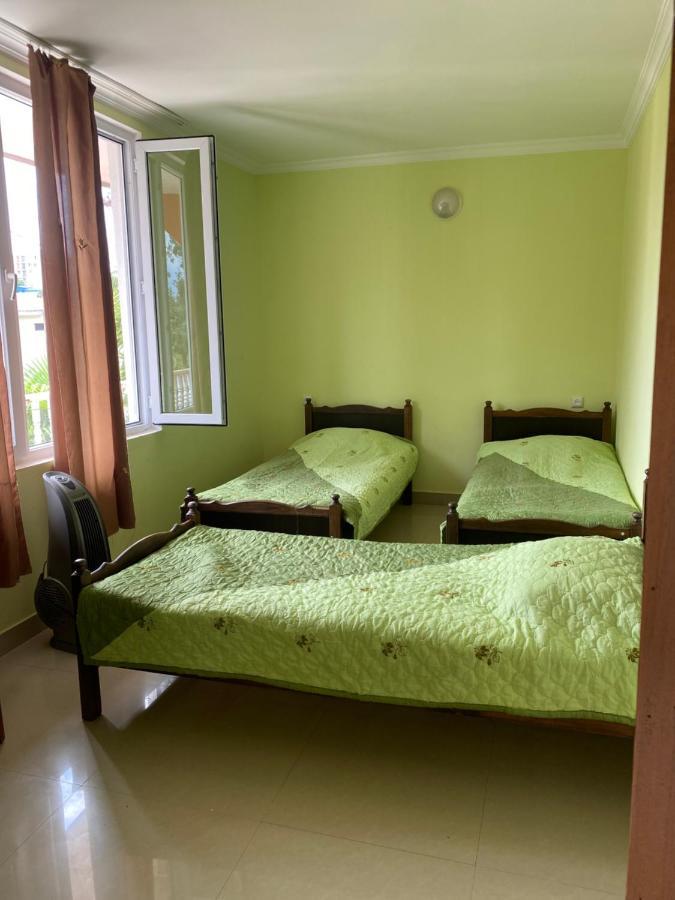 Mimino-Kongo Hotel Ureki Exteriör bild